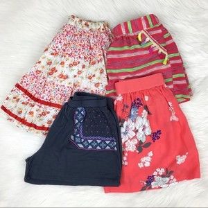 4 Piece Bundle of Girl's Bottoms - Shorts and Skirts Old Navy Osh Kosh Floral 8